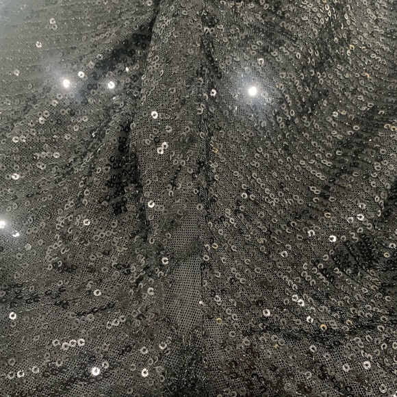 Black sequined one shoulder top - Picture 5 of 5